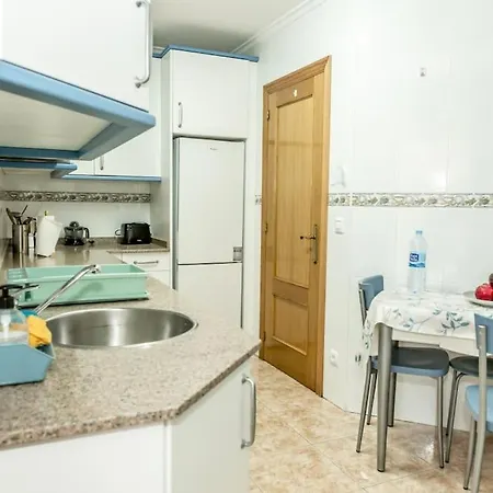 C14a01 El Angeluco شقة