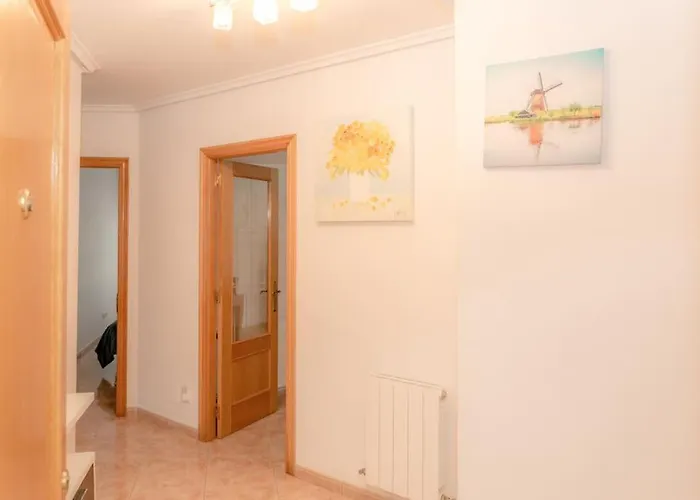 C14a01 El Angeluco Apartment Ajo