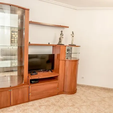 C14a01 El Angeluco *